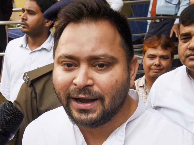 Tejashwi Yadav Slams BJP, Says 'After One Nation, One Election, they'll say One Religion, One Party' త్వరలోనే ఒకే దేశం ఒకే మతం అంటారేమో, బీజేపీపై తేజస్వీ యాదవ్ సెటైర్లు