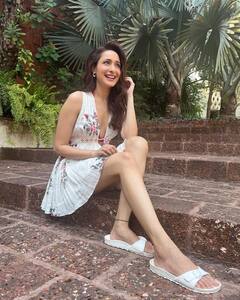 Pragya Jaiswal Photos : ప్రగ్యా జైస్వాల్ నవ్వుల్ - భలే ఉందోయ్ చూపుల్
