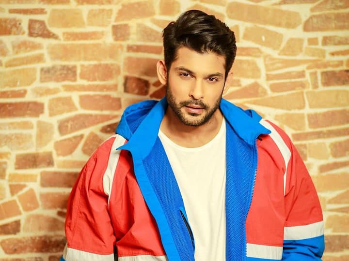 TV actor Sidharth Shukla passed away on September 2, 2021. Sidharth had a massive fan following post his 'Bigg Boss 13' stint. He also made his Bollywood debut in 'Humpty Sharma Ki Dulhania'