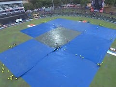 నేనొచ్చేశా! - ఇండియా, పాక్ మ్యాచ్‌కు వర్షం అడ్డంకి - నిలిచిన ఆట