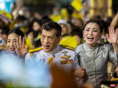 Thailand King: प्लेबॉय किंग के नाम से जाना जाता है ये राजा, 300 कार्स, 21 हेलीकॉप्टर और 3.2 लाख करोड़ संपत्ति का मालिक