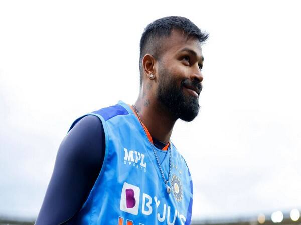 ৪ ম্যাচে খেলেছেন হার্দিক। ৬১ গড়ে রান তুলেছেন বঢোদরার অলরাউন্ডার।