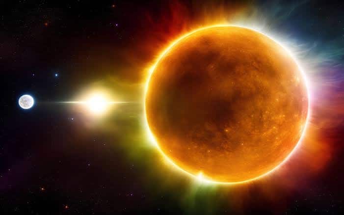 दरअसल पृथ्वी पर वायुमंडल और सूर्य का प्रकाश वायुमंडल की कई परतों से होकर गुजरता है. यही वजह है कि इस वक्त ये हमें पीला तो कभी लाल दिखाई देता है. अंतरिक्ष में कोई वायुमंडल नहीं है इसलिए वहां सूरज का रंग सफेद दिखता है.