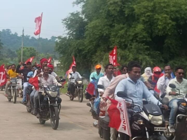 Chhattisgarh polavaram dame sukma konta assembly cpi protest submergence area ANN Polavaram Dam Protest: कांग्रेस सरकार के खिलाफ सीपीआई ने भरी हुंकार, पोलावरम बांध को लेकर गरमाई राजनीति, ऐसे जताया विरोध