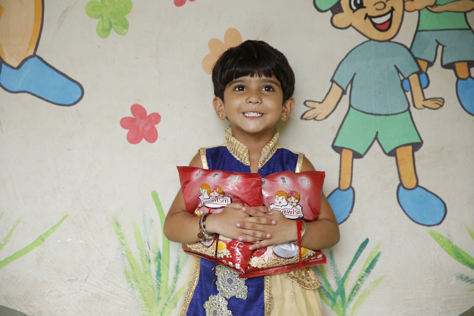 ગુજરાતની આંગણવાડીના 15 લાખથી વધુ બાળકો ટેક હોમ રાશન  દ્વારા મેળવે છે પોષણયુક્ત આહાર