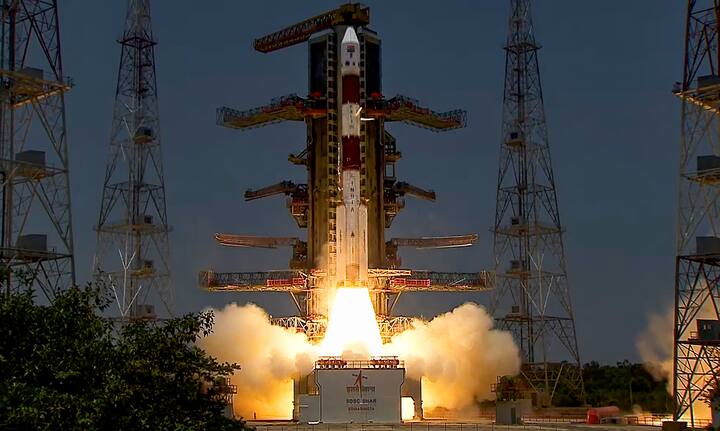 Aditya L1 Launch : श्रीहरिकोटा येथील सतीश धवन अवकाश केंद्रातून इस्रोचे आदित्य एल 1 चे यशस्वी प्रक्षेपण करण्यात आले