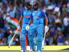 కొద్ది సేపట్లో పాక్‌తో భారత్ పోరు, తుది జట్టు ఇదేనా?