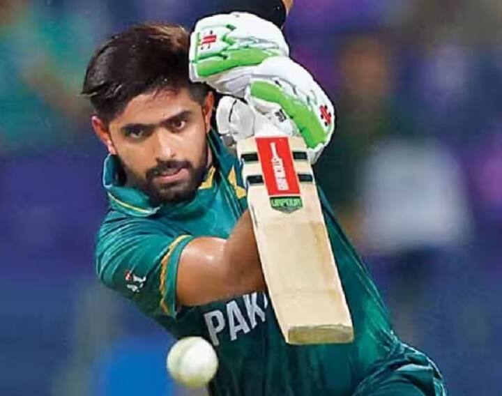 તેવી જ રીતે ભારતીય બેટ્સમેન વિરાટ કોહલી અને પાકિસ્તાની ફાસ્ટ બોલર હરિસ રઉફ વચ્ચે રસપ્રદ જંગ જોવા મળી શકે છે. વાસ્તવમાં, હરિસ રૌફ તેની ઝડપથી વિરાટ કોહલી માટે મુશ્કેલી બની શકે છે. (ફોટો ક્રેડિટ- સોશિયલ મીડિયા)