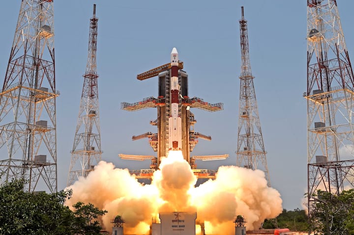 ইসরোর তরফে জানান হয়েছে, উৎক্ষেপণের পর এখনও পর্যন্ত সব ধাপই সফলভাবে পেরিয়েছে আদিত্য।   শেষ আপডেট অনুযায়ী, আদিত্য এল-ওয়ান শক্তি উৎপাদনের কাজটিও ঠিকমতো শুরু করে দিয়েছে।