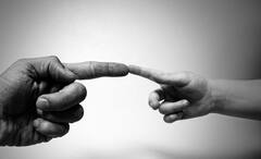 Science News: জনসংখ্যা এসে ঠেকেছিল মাত্র ১২০০-তে, পৃথিবী থেকে বিলুপ্ত হতে বসেছিল মানুষও, বলছে গবেষণা