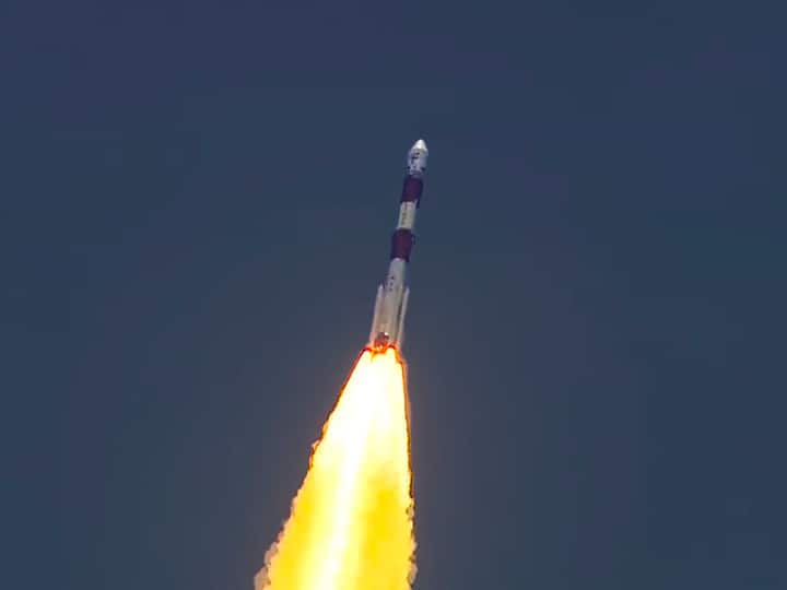 ISRO Sun Mission Aditya L1 Launched Know why ISRO wants study sun Mission Aditya L1: लॉन्च हुआ सूर्य मिशन आदित्य एल1, आखिर सूरज को क्यों पढ़ना चाहता है इसरो?