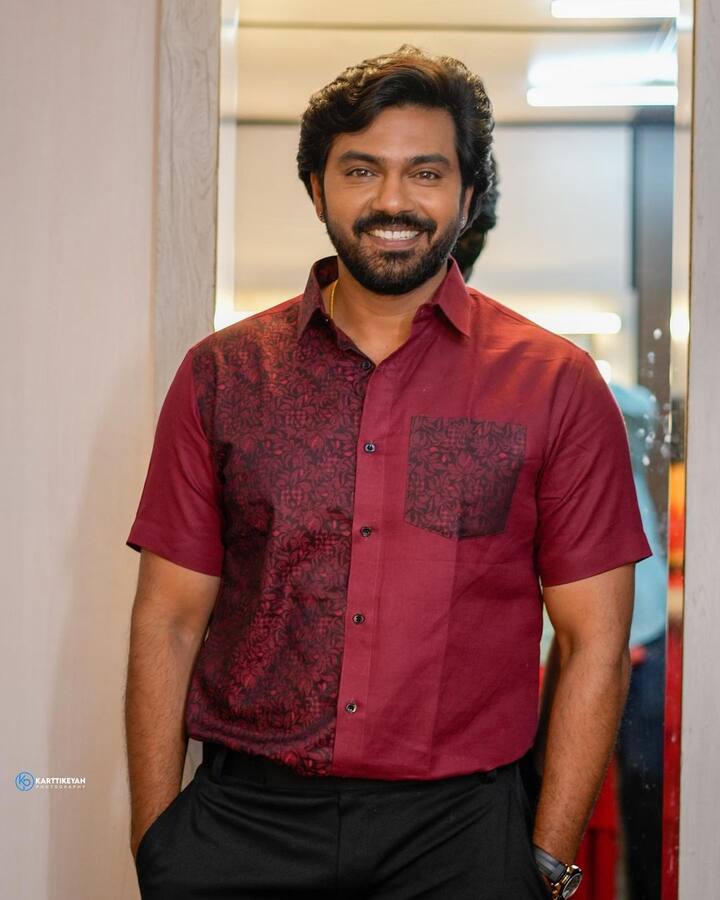 ‘అర్ధనారి’ సినిమాతో హీరోగా పరిచయం అయిన అర్జున్ అంబటి ‘సౌఖ్యం’ సినిమాలో ప్రతినాయకుడిగా నటించాడు. కొంత గ్యాప్ తర్వాత 'సుందరి' సినిమాలో హీరోగా నటించాడు. ఈ మూవీలో పూర్ణ హీరోయిన్.