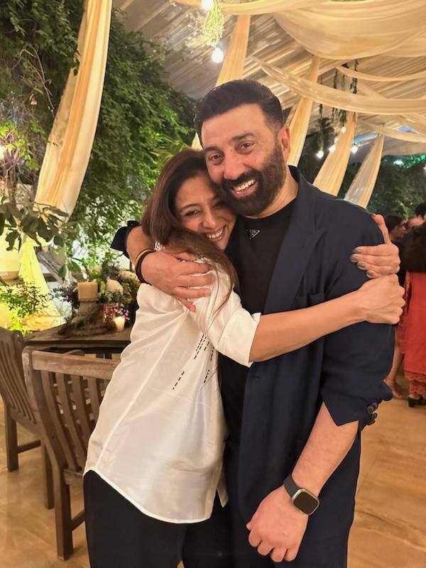 Tabu congratulated Sunny on 'Gadar 2' success and embraced him in an endearing hug.
