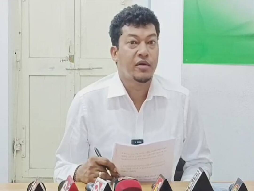 Minister Seediri Appalraju Fires on TDP President Chandrababu Naidu on IT Notices Minister Seediri Appalraju: అమరావతిలో మాయా ప్రపంచం, అందుకే చంద్రబాబుకు ఐటీ నోటీసులు: మంత్రి సీదిరి