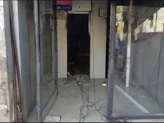 डीग जिले के गोपालगढ़ में 35 लाख रुपये से भरी एटीएम मशीन को उखाड़ ले गए बदमाश, पुलिस के उड़े होश