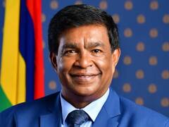 Indian-Origin Leader: દુનિયામાં ભારતીય મૂળના નેતાઓનો દબદબો, કમલા હેરિસ-ઋષિ સુનક સહિત થર્મન શણમુગરત્નમની ધાક, જુઓ તસવીરો....