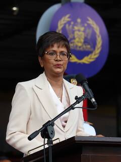 Indian Origin: பிரியங்கா ராதாகிருஷ்ணன் முதல் அனிதா ஆனந்த வரை.. உலகை ஆட்டிப்படைக்கும் இந்திய வம்சாவளியினர்