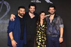 Gadar 2 Success Party: ससुर की फिल्म की सक्सेस पार्टी में दिखा बहू Drisha का ग्लैमरस लुक, पति और देवर की बाहों में बाहें डालकर यूं दिए पोज