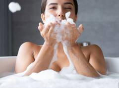 ਭੁੱਲ ਕੇ ਵੀ ਨਾ ਕਰੋ ਰਾਤ ਨੂੰ ਸੌਣ ਤੋਂ ਪਹਿਲਾਂ ਨਹਾਉਣ ਦੀ ਗ਼ਲਤੀ, ਹੁੰਦੀਆਂ ਨੇ ਸਿਹਤ ਸਬੰਧੀ ਇਹ ਸਮੱਸਿਆਵਾਂ