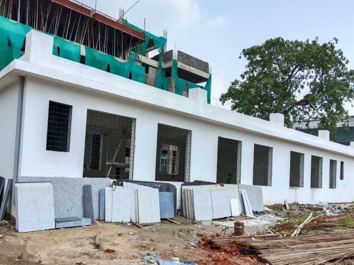 Patna Municipal Corporation is building an auto stand for Patna Railway Station Patna News: पटना रेलवे स्टेशन पर बड़ी सौगात देने की तैयारी कर रहा है नगर निगम, यात्री अब प्लेटफार्म से सीधे पहुंचेंगे ऑटो स्टैंड