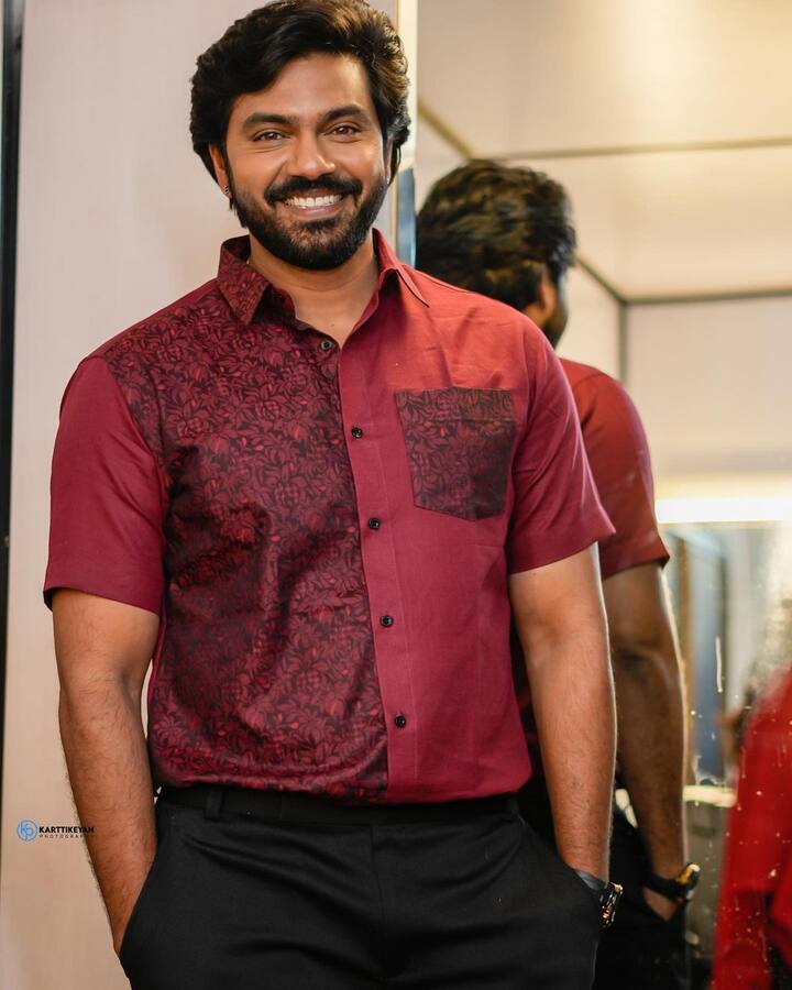 అగ్నిసాక్షి సీరియల్ తో టీవీ ప్రేక్షకులకు దగ్గరైన అర్జున్ అంబటి ఇప్పుడు దేవత’ సీరియల్‌లో ఆదిత్యగా మరింత ఫాలోయింగ్ పెంచుకున్నాడు. ఇప్పుడు బిగ్ బాస్ తెలుగు సీజన్ 7లో సందడి చేయనున్నాడు