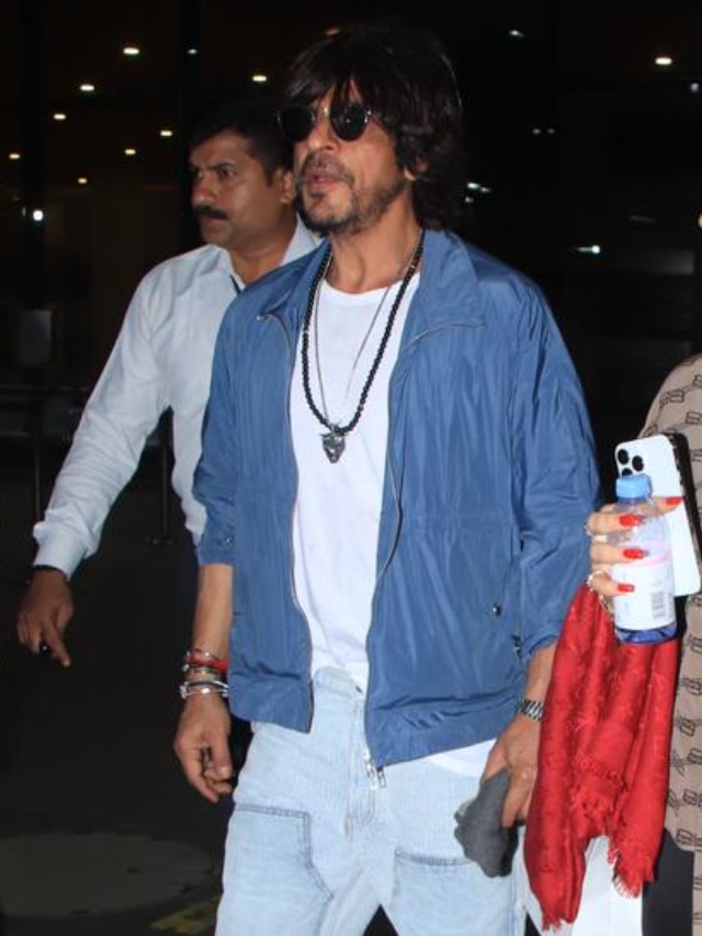 Shah Rukh Khan Rocks A Sporty Look At Mumbai Airport