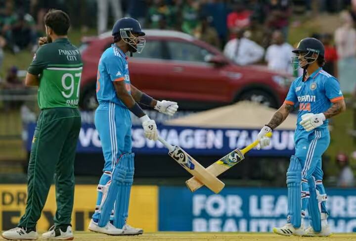 ટીમ ઈન્ડિયા ગ્રુપમાં ટોપ પર રહીને પણ A-2 પર રહેશે. સુપર-4 તબક્કામાં 10 સપ્ટેમ્બરે A-1 અને A-2 વચ્ચે ટક્કર જોવા મળશે, જેમાં પાકિસ્તાન એક ટીમ તરીકે પહોંચી ગયું છે. હવે ટીમ ઈન્ડિયા નેપાળને હરાવશે કે તરત જ 10 સપ્ટેમ્બરે બીજી ભારત-પાક મેચનો નિર્ણય થશે.