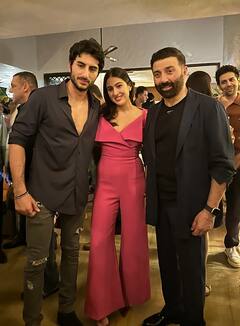 Gadar 2 Success Party: মুছে গেল সমস্ত মনোমালিন্য, সানি-আমিশার 'গদর ২' -এর সাফল্য উদযাপনে সামিল গোটা বলিউড