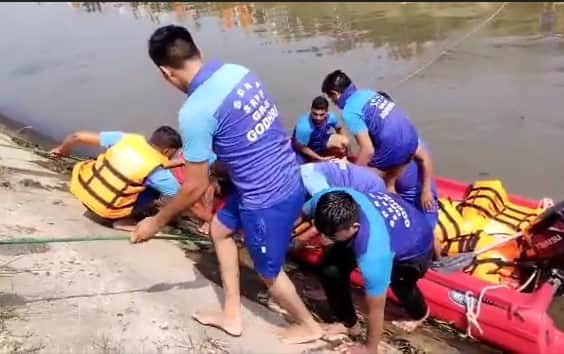Two students studying in ITI drowned in Narmada canal Panchmahal News:  ITIમાં અભ્યાસ કરતા બે વિદ્યાર્થીઓના નર્મદા કેનાલમાં ડૂબી જતા મોત, મૃતદેહને બહાર કાઢવા SDRFની મદદ લેવાઈ