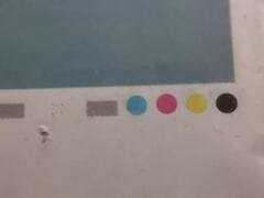 अखबारों के पन्नों के नीचे छापे चार रंगों की कहानी जानें?