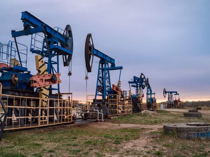 India’s Oil Imports From Russia Decline To Seven-Month Low In August India’s Oil Imports From Russia Decline To Seven-Month Low In August