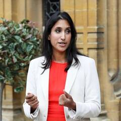 Indian Origin: பிரியங்கா ராதாகிருஷ்ணன் முதல் அனிதா ஆனந்த வரை.. உலகை ஆட்டிப்படைக்கும் இந்திய வம்சாவளியினர்