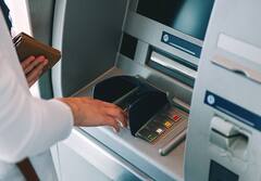 ATM Uses: કેશ ઉપાડવા સિવાય ATM થી થઈ શકે છે આ જરૂરી કામ, બેંકમાં જવાનો ધક્કો પણ નહીં પડે