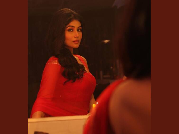 Bengali OTT Film 'Lady Queen Gents Parlour', Starring Madhurima Basak And Kharaj Mukherjee, Is Slated To Release This September Madhurima Basak And Kharaj Mukherjee Starrer Bengali OTT Film 'Lady Queen Gents Parlour' To Release This September