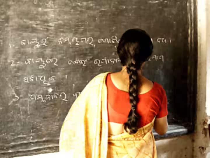 Karnataka School Teacher Transferred asked Muslim Students to go Pakistan India Hindu Nation Karnataka School Teacher: 'पाकिस्तान चले जाओ..' कर्नाटक में मुस्लिम बच्चों के साथ बुरा बर्ताव करने वाली महिला टीचर का तबादला