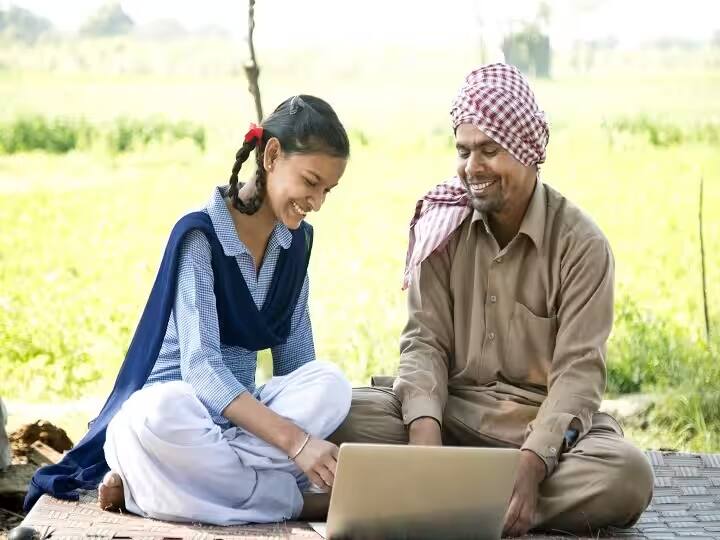 इस योजना के तहत परिवार की आय प्रति वर्ष दो लाख से ज्यादा नहीं होनी चाहिए. यह बीपीएल परिवार की बेटियों को मिलेगा. परिवार की आय प्रति वर्ष दो लाख से अधिक नहीं होनी चाहिए.
