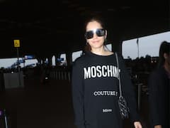 Rashi Khanna : 'मद्रास कॅफे' फेम राशी खन्ना मुंबई विमानतळावर स्पॉट; ब्लॅक लूकने वेधलं लक्ष