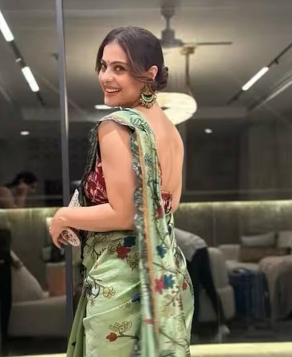 કાજોલ હંમેશા પોતાની સ્ટાઈલથી ચાહકોને દિવાના બનાવે છે. આ વખતે પણ તેનો ટ્રેડિશનલ લુક બધાને પસંદ આવ્યો. બધાની નજર અભિનેત્રીના ડીપ નેક બ્લાઉઝ પર ટકેલી હતી.