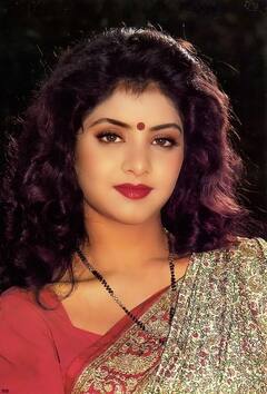 Divya Bharti: ਕਦੇ ਬਾਂਹ ਵੱਢੀ, ਕਦੇ ਖੁਦ ਨੂੰ ਸਾੜਿਆ! ਮੌਤ ਤੋਂ ਪਹਿਲਾਂ ਕਈ ਵਾਰ ਖੁਦਕੁਸ਼ੀ ਕਰਨ ਦੀ ਕੋਸ਼ਿਸ਼ ਕਰ ਚੁੱਕੀ ਸੀ ਦਿਵਯਾ ਭਾਰਤੀ