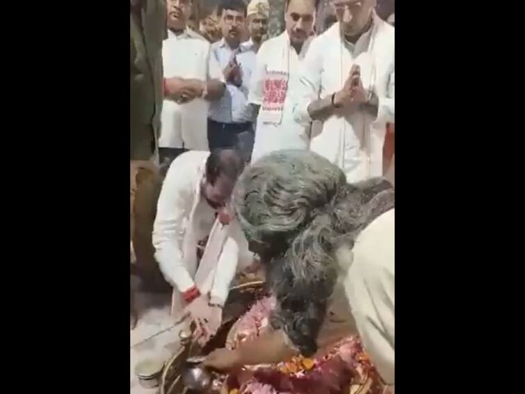 Uttar Pradesh Minister Satish Sharma Washes Hands On Shivling Congress And Samajwadi Party Demand Suspension UP Minister Faces Flak Over Washing Hands In 'Argha' Of Shivling, Oppn Calls Him ‘Adharmi’ — WATCH