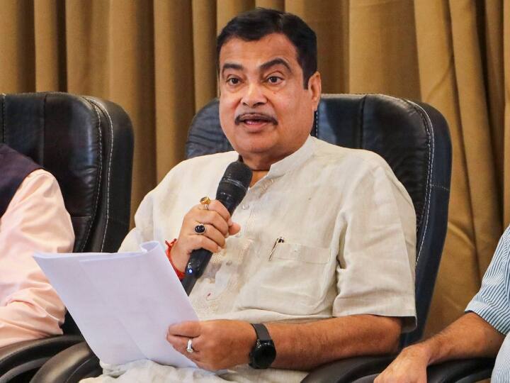 MP: एनएच पर आवारा पशुओं को लेकर नितिन गडकरी ने सीएम शिवराज को लिखा पत्र, जानें- क्या कुछ कहा? Nitin Gadkari wrote letter to CM Shivraj regarding stray animals said responsibility to stop road accidents ann MP: एनएच पर आवारा पशुओं को लेकर नितिन गडकरी ने सीएम शिवराज को लिखा पत्र, जानें- क्या कुछ कहा?