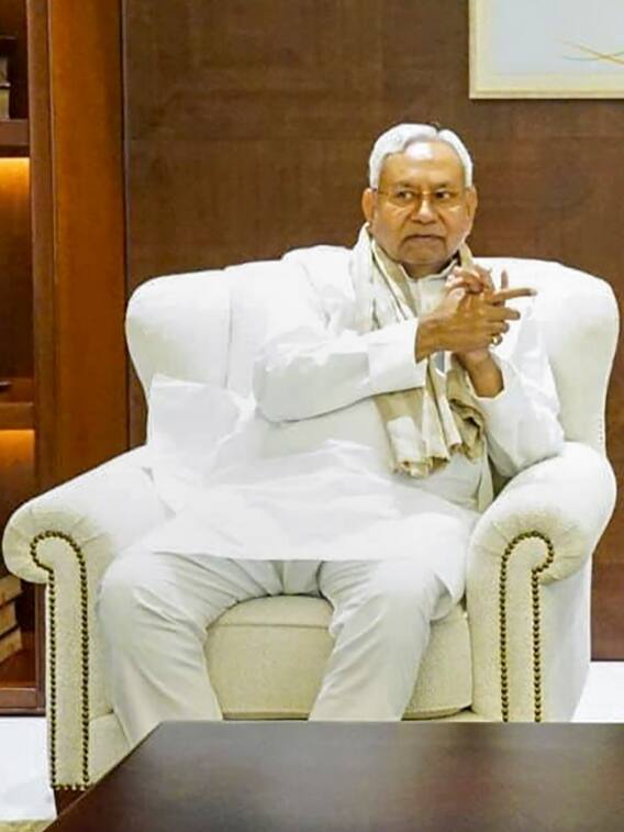 कितने समय से CM हैं नीतीश कुमार?