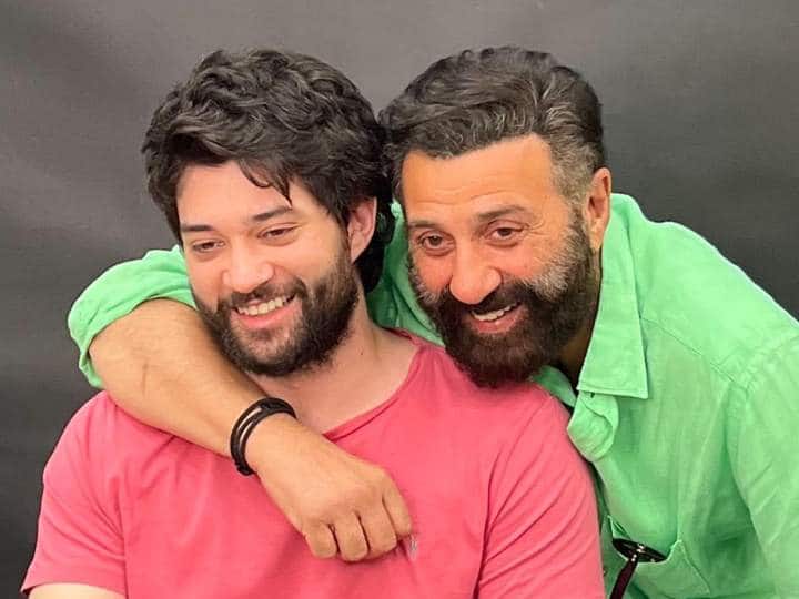 Rajveer Deol revealed about Sunny Deol reaction on his bollywood career before Dono release Paloma Dhillon Gadar 2 को लेकर छलका सनी देओल के बेटे Rajveer का दर्द! बोले- 'उन्हें 22 साल बाद हिट मिली, वे नफरत करते थे कि...'