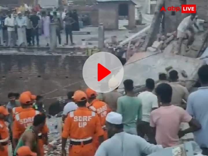 Barabanki building collapses two people died, rescue operation underway Watch: बाराबंकी में आधी रात को भरभराकर गिरी इमारत, दो की मौत, कई लोग अब भी फंसे, रेस्क्यू ऑपरेशन जारी