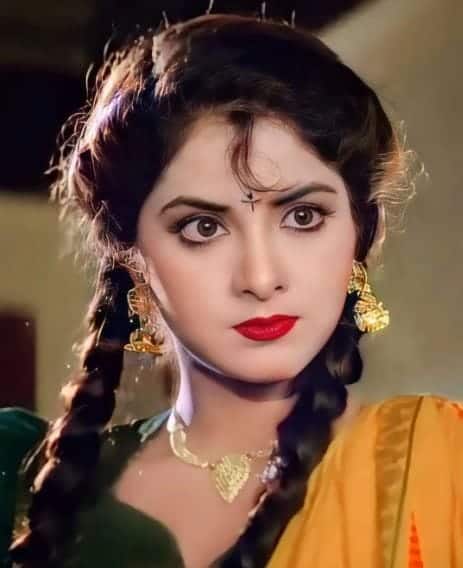 दिव्या की मां ने एक इंटरव्यू में बताया था कि, दिव्या ने तभी भी ड्रग्स नहीं लिया था. लेकिन मौत से एक दिन पहले उसने रम जरूर पी थी. इसके साथ ही उन्होंने ये भी बताया कि मौत से पहले दिव्या कई बार खुद को टॉर्चर भी कर चुकी थी.