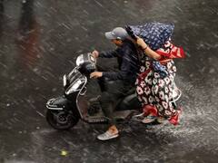 తెలంగాణలో మరో నాలుగు రోజులు భారీ నుంచి అతిభారీ వర్షాలు, కోస్తాంధ్రకు IMD ఆరెంజ్ అలర్ట్