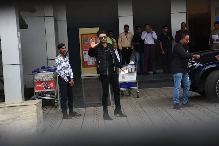 रणवीरच्या आगामी चित्रपटांची चाहते उत्सुकतेने वाट बघत असतात.