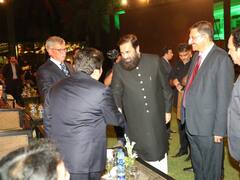 In Pics: पाकिस्तान पहुंचे रोजर बिन्नी और राजीव शुक्ला, PCB अधिकारियों ने गर्मजोशी से किया स्वागत, सामने आईं कई खास तस्वीरें