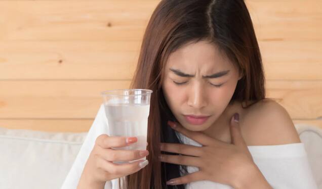 जेव्हा कधी आपल्याला उचकी (Hiccups) येते तेव्हा आपल्याला वाटतं की कोणीतरी आपली आठवण काढतंय.