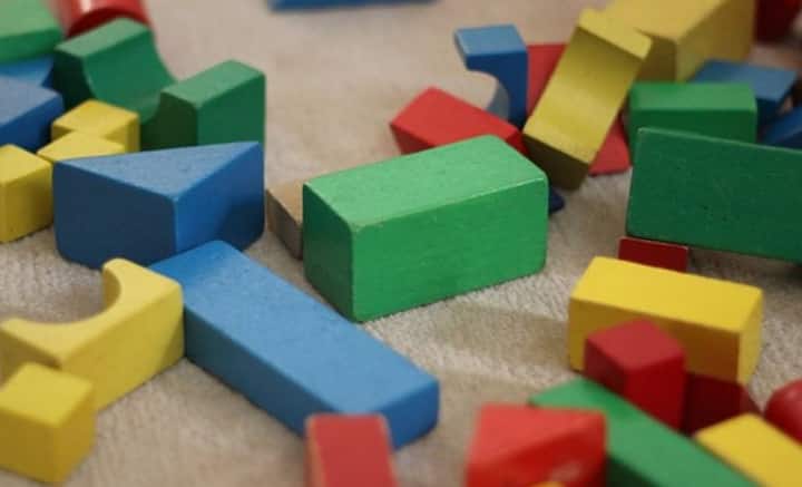 আন্তর্জাতিক Personality and Social Psychology Bulletin জার্নালে প্রকাশিত একটি গবেষণাপত্রও বেরিয়েছে এই নিয়ে। তাতে বলা হয়েছে, ঘরবাড়ির অবস্থা কেমন, তার উপর নির্ভর করে আমাদের মেজাজ।